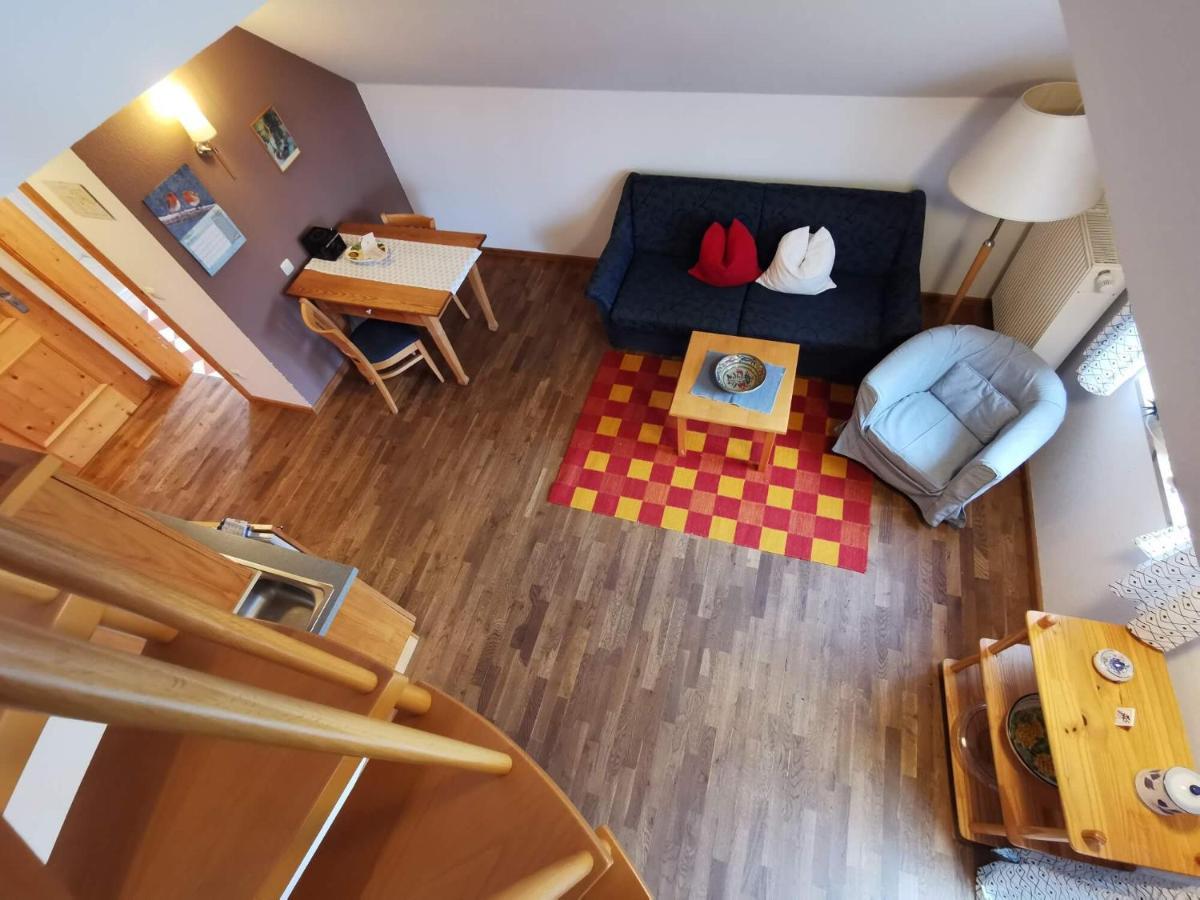 Pension Sankt Urban Sommerach Bagian luar foto