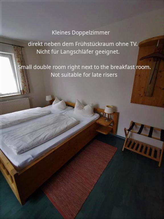 Pension Sankt Urban Sommerach Bagian luar foto